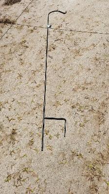 Free garden Shepard hook
