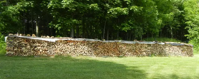Bois de chauffage / Bois franc sec et mélangé à vendre