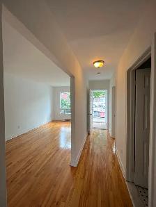 4 ½ À LOUER ST-MICHEL – ÉLECTROS NEUFS INCLUS – 2 CHAMBRES - Photo 2