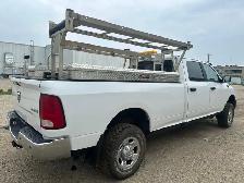 2018 Ram 2500 SLT 6.4L HEMI 4WD Crew Cab For Sale. - Photo 4