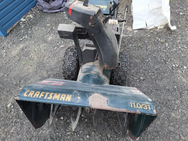 SOUFFLEUSE À NEIGE POUR PIECES CRAFTSMAN 11 HP 31 PO