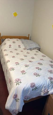 Room for rent sharing