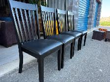 Four Matching Chairs. - Photo 2
