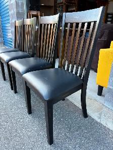 Four Matching Chairs. - Photo 3