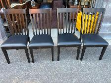 Four Matching Chairs. - Photo 8