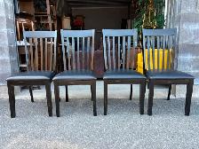 Four Matching Chairs. - Photo 9