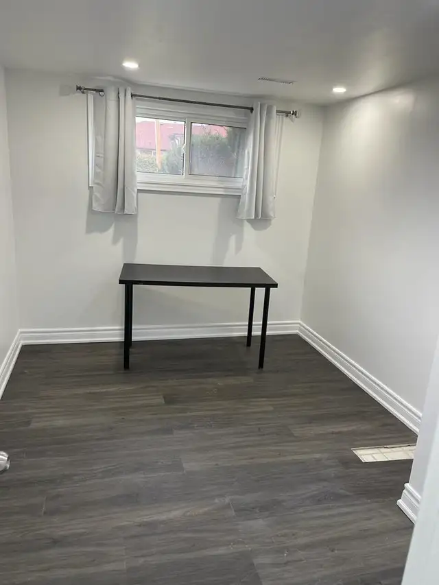 PRIVATE ROOM IN WALKOUT BSMT IN MALTON