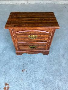 Single Side Table - Photo 7