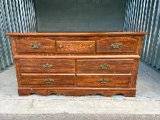 7 Drawer Dresser - Photo 9