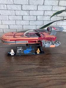 Lego UCS Landspeeder Completed With Manual and Mini Figs
