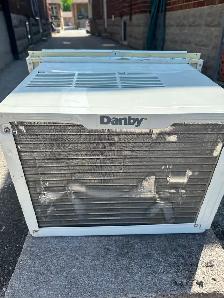 Danby Air Conditioner - Photo 7