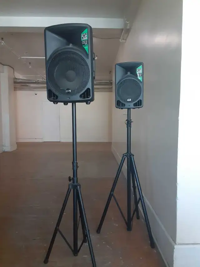 speakers set for sale