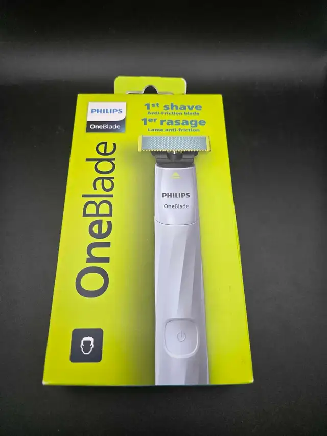 NEW Philips One Blade electric shaver