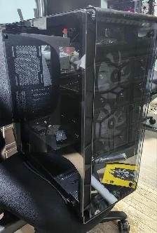 CORSAIR CRYSTAL 570X RGB TEMPERED GLASS ATX CASE – 3 CORSAIR RGB - Photo 3