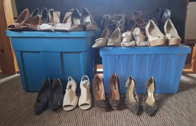 Huge lot 16 pairs women's shoes sizes 7 to 7 1/2