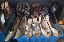Huge lot 16 pairs women's shoes sizes 7 to 7 1/2 - Photo 6
