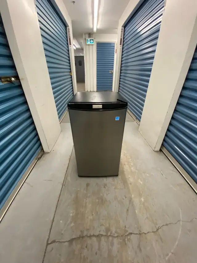 STAINLESS STEEL MINI REFRIGERATOR