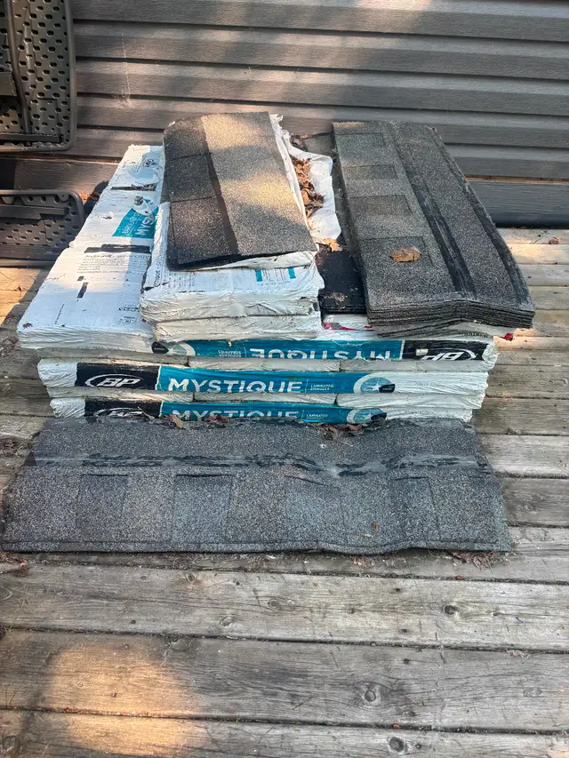 20 bundles of shingles