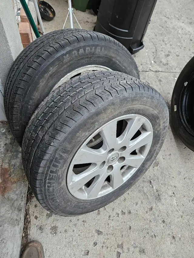 Michelin 215/60/R16