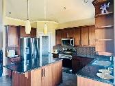 Spacious 4 Bed Home – Eagle Ridge Fort McMurray – Site Bus Near - Photo 10