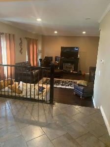Spacious 4 Bed Home – Eagle Ridge Fort McMurray – Site Bus Near - Photo 11
