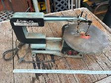 Delta 16' Scroll Saw, 2 Speed, Model #40-560C