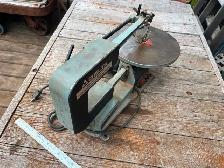 Delta 16' Scroll Saw, 2 Speed, Model #40-560C - Photo 9