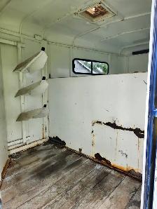 4 Horse Slant with Tack Area - Photo 4