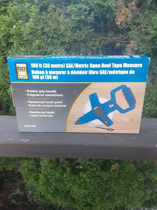 BRAND NEW 100 feet (30 metre) SAE/Metric Tape Measure