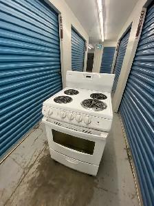 APARTMENT ELECTRIC STOVE - Photo 2