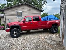 2 2005 GMC Sierra 2500/3500 Duramaxs & trailer - Photo 2