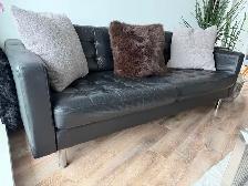 Black leather couch - Photo 2
