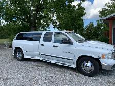 2003 Dodge 3500 DRW Cummins – Rust-Free Time Capsule