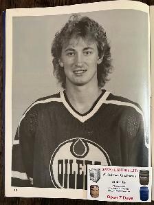 Wayne Gretzky Long Hair Photo, 1982-83 Oilers Moncton Alpines