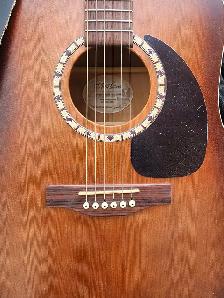Art and Luterie , Guitar, Antique Cedar Burst - Photo 4