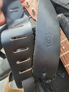 Art and Luterie , Guitar, Antique Cedar Burst - Photo 7