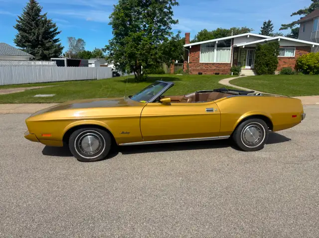 Mustang convertible