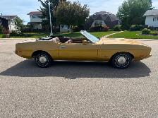 Mustang convertible - Photo 2