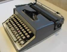 VINTAGE  REMINGTON TYPEWRITER - Photo 2