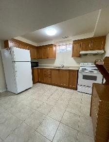 2 Bedroom Basement Apartment for Rent - Photo 2