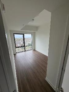 1Bdrm   Den, 2 Full Bath Condo for Rent - Photo 8