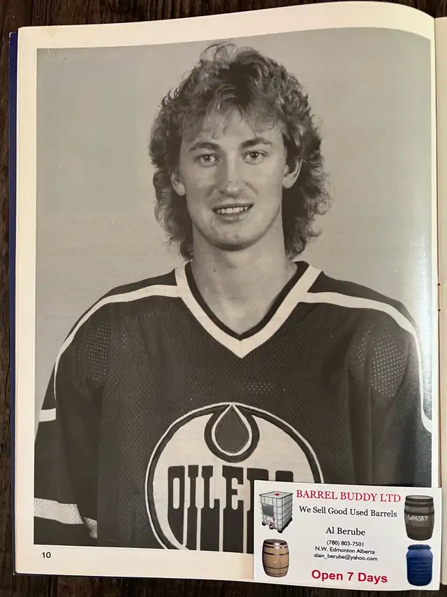 Wayne Gretzky Long Hair Photo, 1982-83, Oilers Moncton Alpines