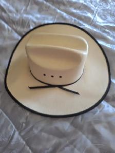 COWBOY HAT FOR SALE - Photo 2