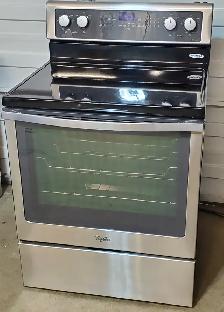 Whirlpool Smooth Top Stove - Stainless steel, Digital controls