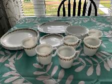 Retro 1970 Corelle Dishes - Photo 2