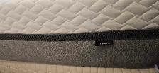 CLEAN & FREE KING SIZE BED - Photo 2