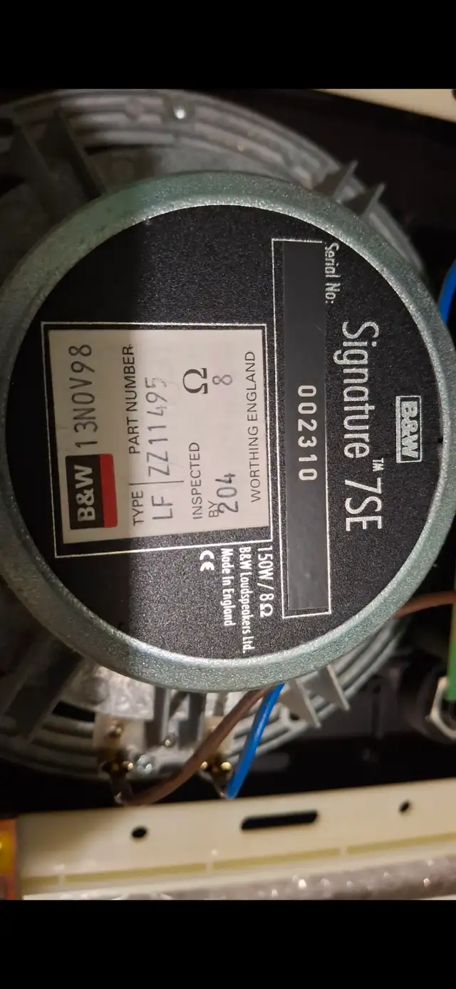 B&W signature 7se speaker (wall or ceiling speakers)