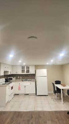 Bachelor basement apartment in North York $1560.00 - Photo 4