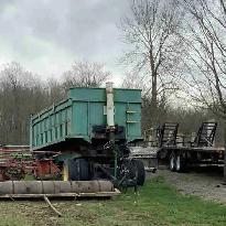 DUMP TRAILER