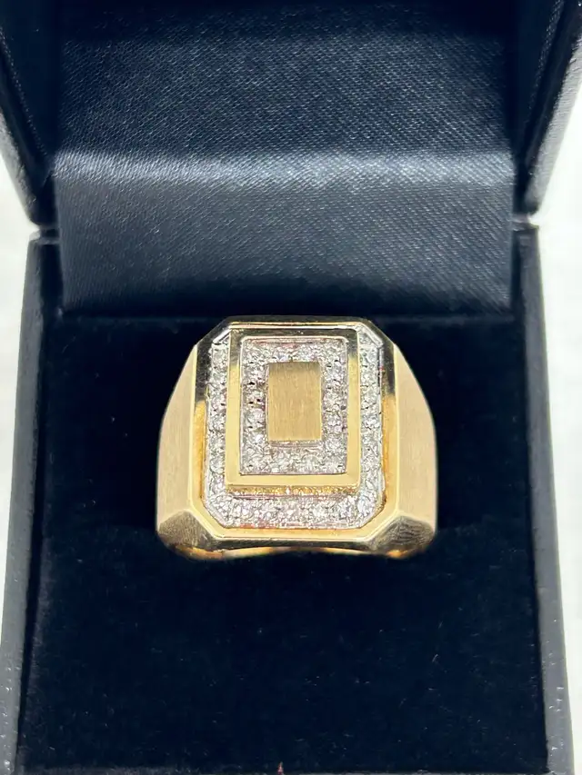 Double Frame Men’s Diamond Ring